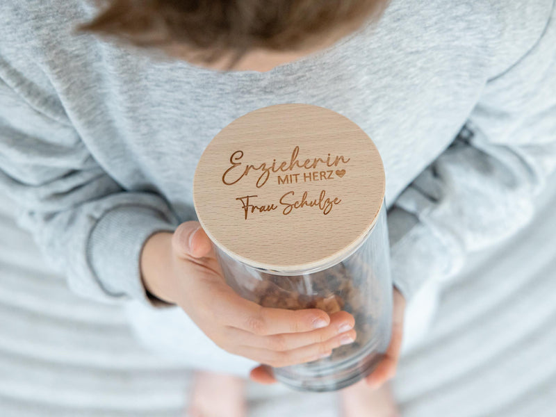 Personalisiertes Geschenk-Glas "Erzieherin mit Herz" | + weitere Berufe