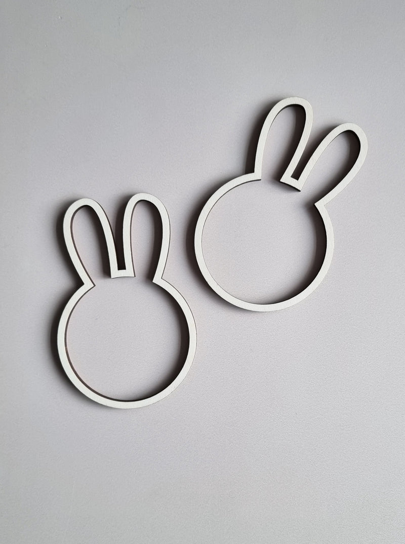 Schlichter Holzkranz "Hase"